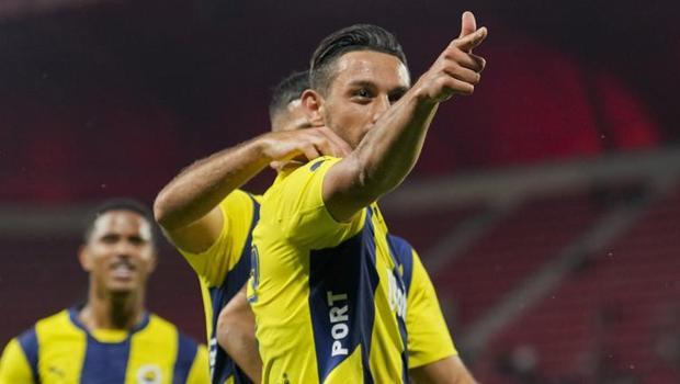 Lille-Fenerbahçe maçında frikikten gol atan İrfan Can Kahveci'den Yusuf Dikeç pozu! Livakovic'in performansı...