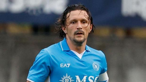 Galatasaray’da sol beke yeni aday Mario Rui