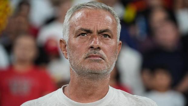 Fenerbahçe'de Jose Mourinho, Göztepe maçı sonrası açıkladı! Soyunma odasına gitme sebebi...