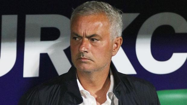 Fenerbahçe'de Jose Mourinho'dan Fred ve Szymanski'ye övgü, hakeme ve VAR'a tepki