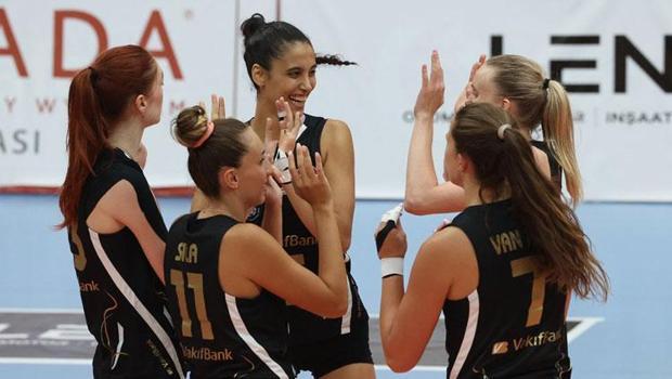 VakıfBank, SSC Palmberg Schwerin'i 4 sette geçti