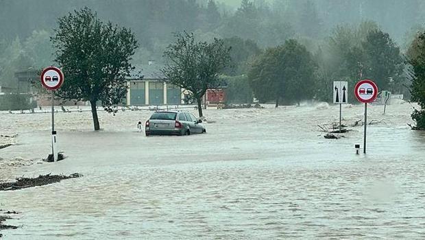 Avrupa'yı sel vurdu: Birçok ülkede can kaybı...