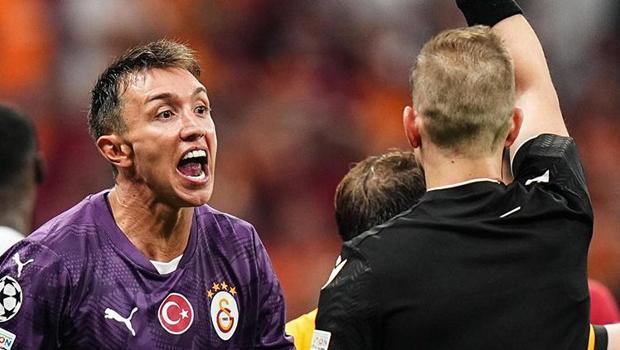 Galatasaray'a kötü haber! Muslera'ya 3 maç ceza