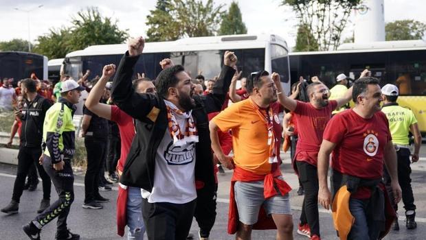 Galatasaray taraftarı Kadıköy'e böyle geldi