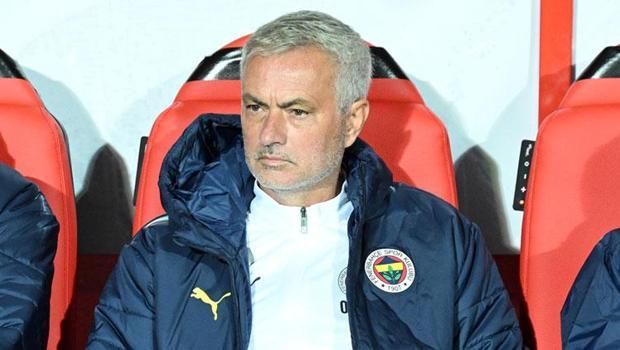 Fenerbahçe'de Mourinho'dan Sofyan Amrabat'a övgü