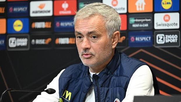 Mourinho: Aldığımız 1 puan için mutluyum