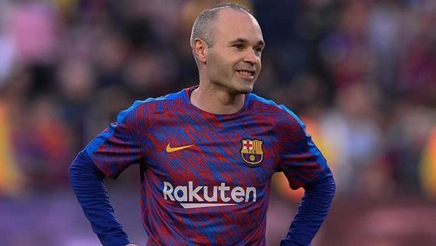 Efsane isim Andres Iniesta, futbolu bıraktı