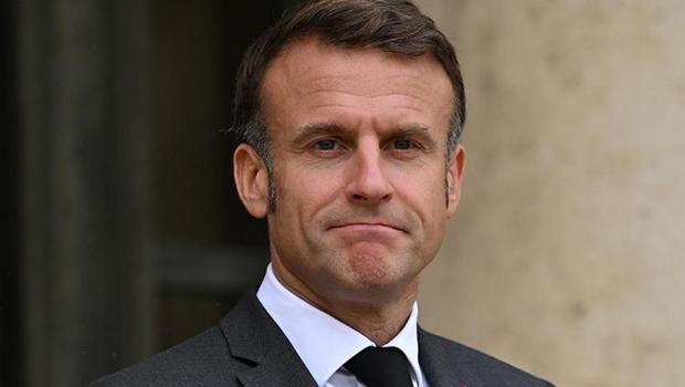 Macron'un azledilmesi teklifi reddedildi