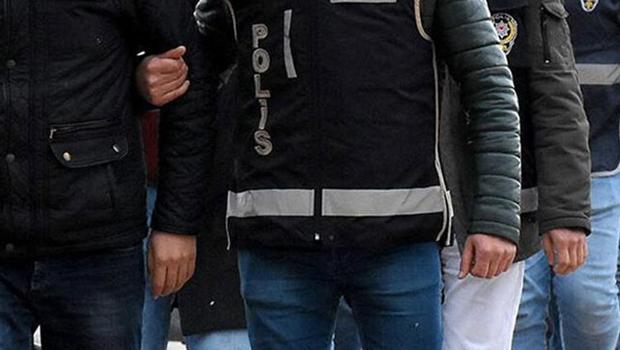 İstanbul'da sosyal medyadan FETÖ propagandası yaptığı belirlenen iki kişi tutuklandı