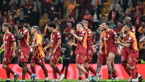 Galatasaray-Beşiktaş maçına Gabriel Sara damgası! Duran top golleri...