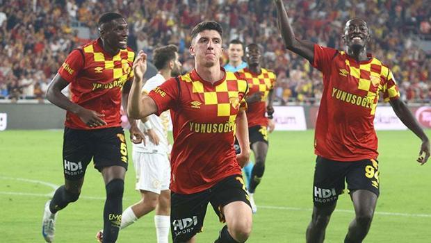 Göztepe'nin genç stoperi Taha Altıkardeş'e Bundesliga kancası!