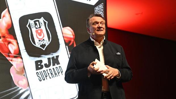 Beşiktaş'ın resmi uygulaması 'BJK SuperApp' tanıtıldı