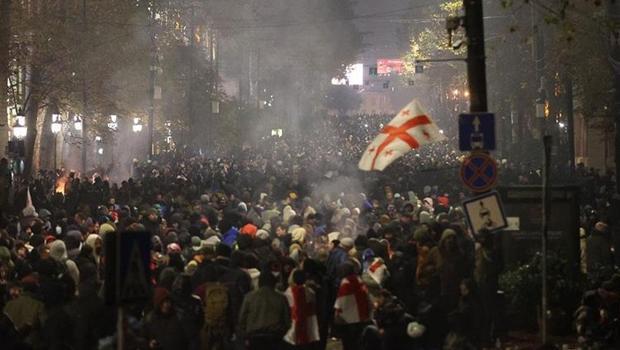 Gürcistan'da son durum: Hükümet karşıtı protestolar sürüyor