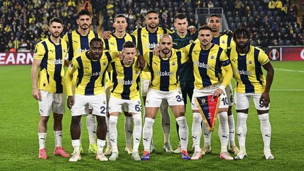 Fenerbahçe'ye kötü haber! Mert Müldür cezalı duruma düştü