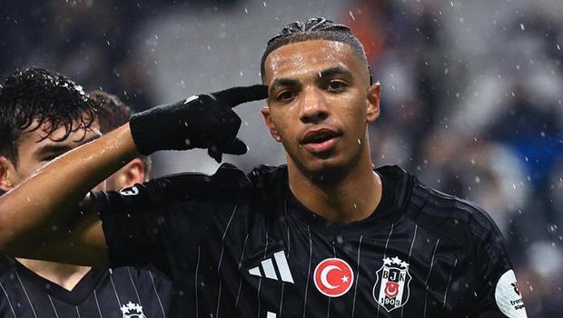 Beşiktaş'ta Ndour'la yollar resmen ayrıldı