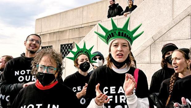 Aktörler, komedyenler, yazarlar, hahamlar... Barışçı Yahudiler Trump’a ‘DUR’ dedi