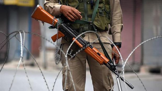 Pakistan'da korkunç cinayet: Otobüsten indirilip vuruldular