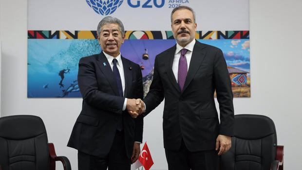 Dışişleri Bakanı Hakan Fidan'dan diplomasi trafiği