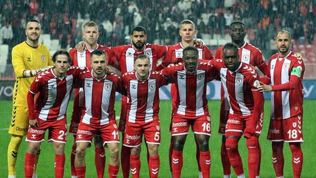 Samsunspor, 3 futbolcuyla sözleşme uzattı