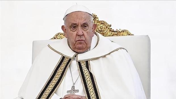 Vatikan açıkladı: Papa Francis'in sağlık durumu kötüleşiyor