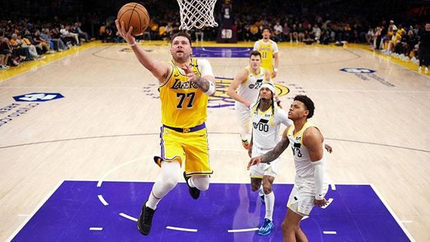 NBA'de Lakers, üst üste 6. galibiyetini aldı