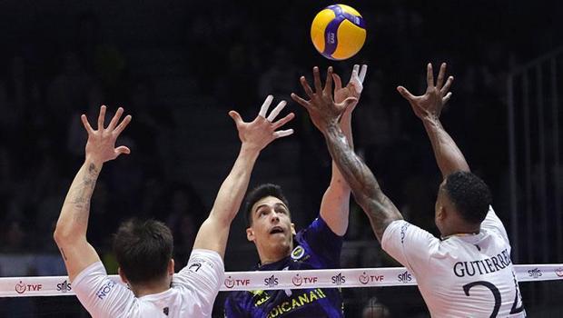 Fenerbahçe Medicana, son sette galip!