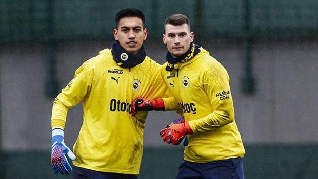 Fenerbahçe'de Livakovic mi, İrfan Can Eğribayat mı?