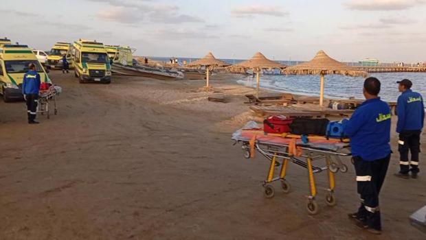 Son dakika... Mısır'da turistleri taşıyan denizaltı battı: Çok sayıda ölü ve yaralı