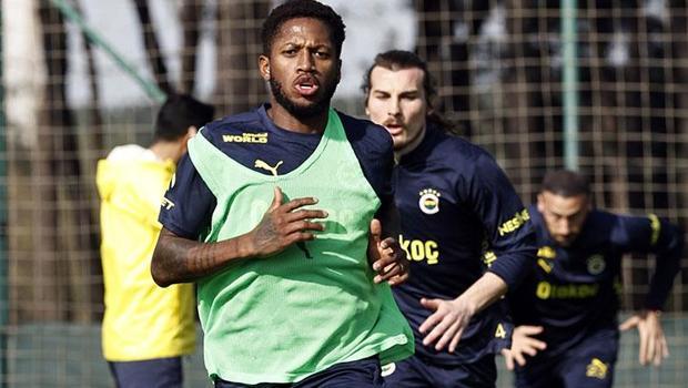 Fenerbahçe'ye Galatasaray derbisi öncesi iki müjde!