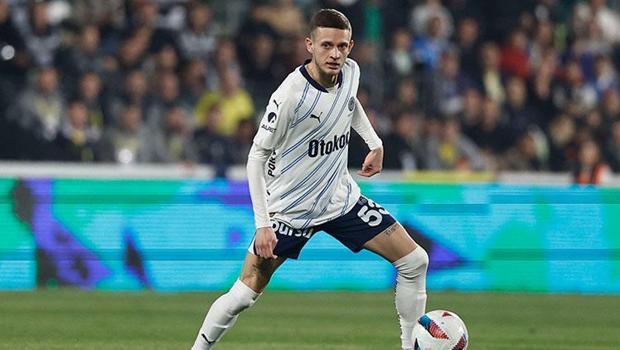 Szymanski, Fenerbahçe'de 'dalya' diyen ikinci futbolcu olacak