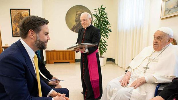 ABD Başkan Yardımcısı Vance ile Papa Franciscus görüştü