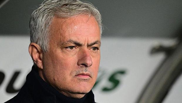 Mourinho 25 yılda 1 kez istifa etti!