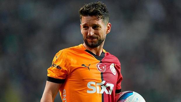 Mertens, asistle döndü!