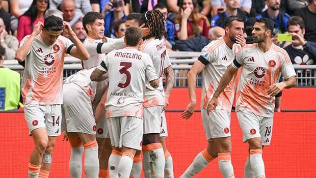 Roma'dan Inter'e çelme! Hakan Çalhanoğlu...