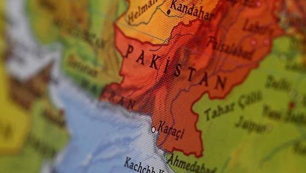 Pakistan'da petrol tankeri patladı: 2 ölü, 56 yaralı