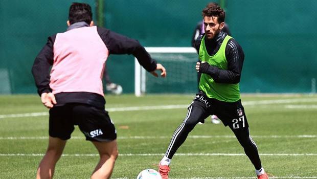 Beşiktaş Fenerbahçe maçı öncesi 2 eksikle çalıştı