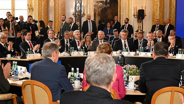 Türkiye'nin Üç Deniz Girişimi'ne 'stratejik ortaklık' başvurusu kabul edildi