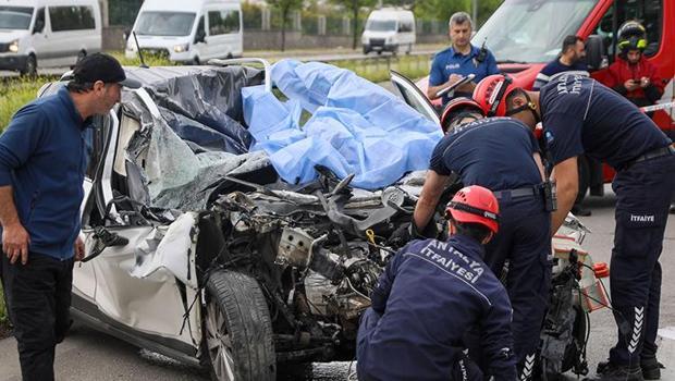 Aşırı hızla gelen felaket! 25 yaşındaki gencin feci ölümü: Babasının aracını kullanıyordu
