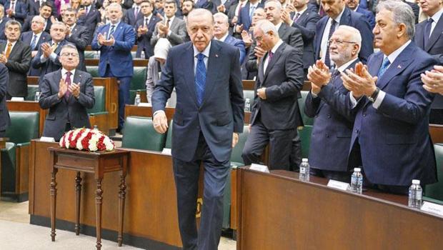 Grup toplantısında muhalefete yüklendi: ‘Şeffaf olacaklardı bantçı olup çıktılar’
