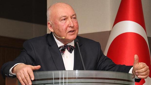 Son dakika...Prof. Dr. Ahmet Ercan beyin kanaması geçirdiğini duyurdu