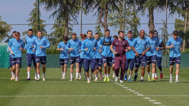 Trabzonspor 3 büyüklere karşı seriyi Galatasaray ile bitirmeyi planlıyor!