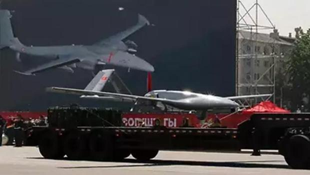 Zafer Günü geçit töreninde Türk SİHA'ları: Bayraktar, Aksungur, Akıncı
