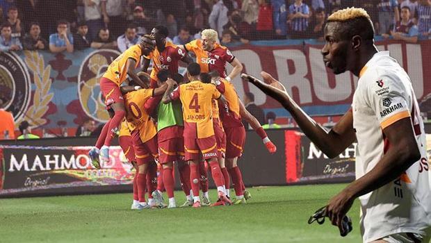 Osimhen'den galibiyetin ardından paylaşım: 'Lig şampiyonluğuna çok yakınız'