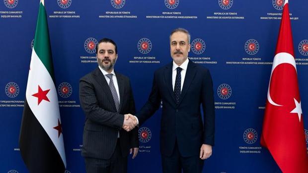 Dışişleri Bakanı Hakan Fidan, Suriyeli ve Ürdünlü mevkidaşlarıyla bir araya geldi