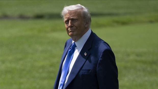 ABD'de Demokratlar, Katar'dan Trump'a hediye edilecek uçak için soruşturma talep etti