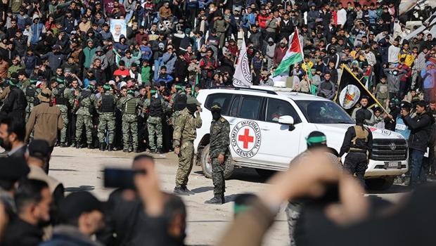 Netanyahu duyurdu: Gazze'de 20 İsrailli esir kaldı