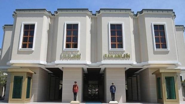 Tunceli Valisi Bülent Tekbıyıkoğlu merkeze çekildi