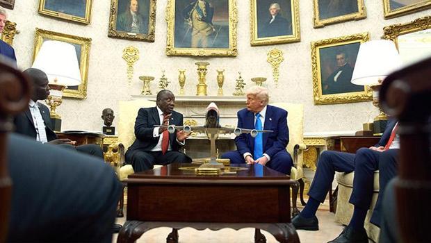 Oval Ofis'te ikinci Zelenski vakası: Pusu ustası Trump!