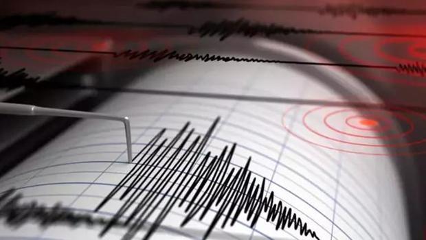 Japonya'da 5,3 büyüklüğünde deprem meydana geldi