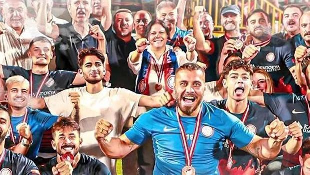 Kırşehirli kadın başkan köy takımını 3. Lig'e taşıdı
